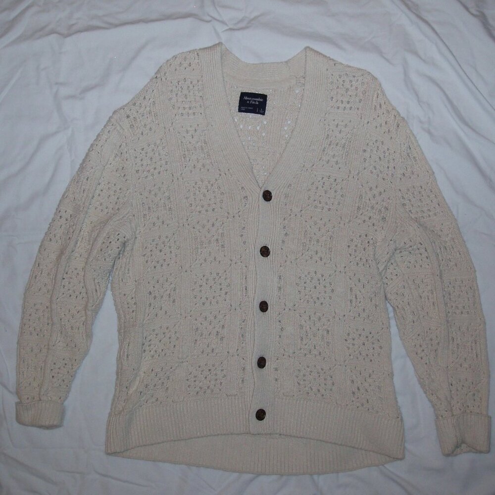 ABERCROMBIE & FITCH Chunky Cream Knit Oversized Button Up Cardigan